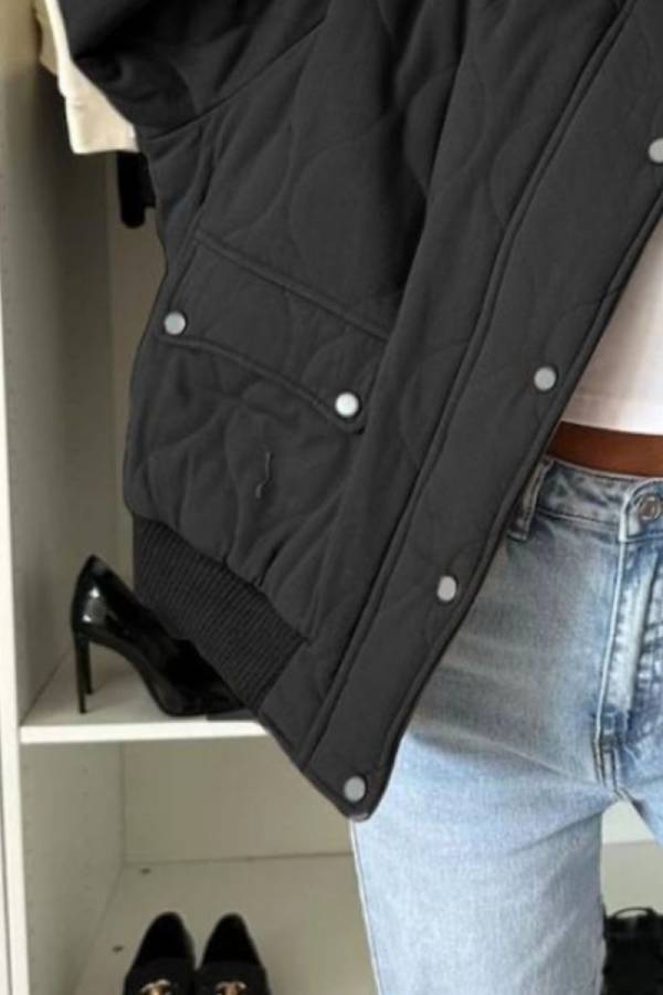 Collar snap Down long sleeve jacket