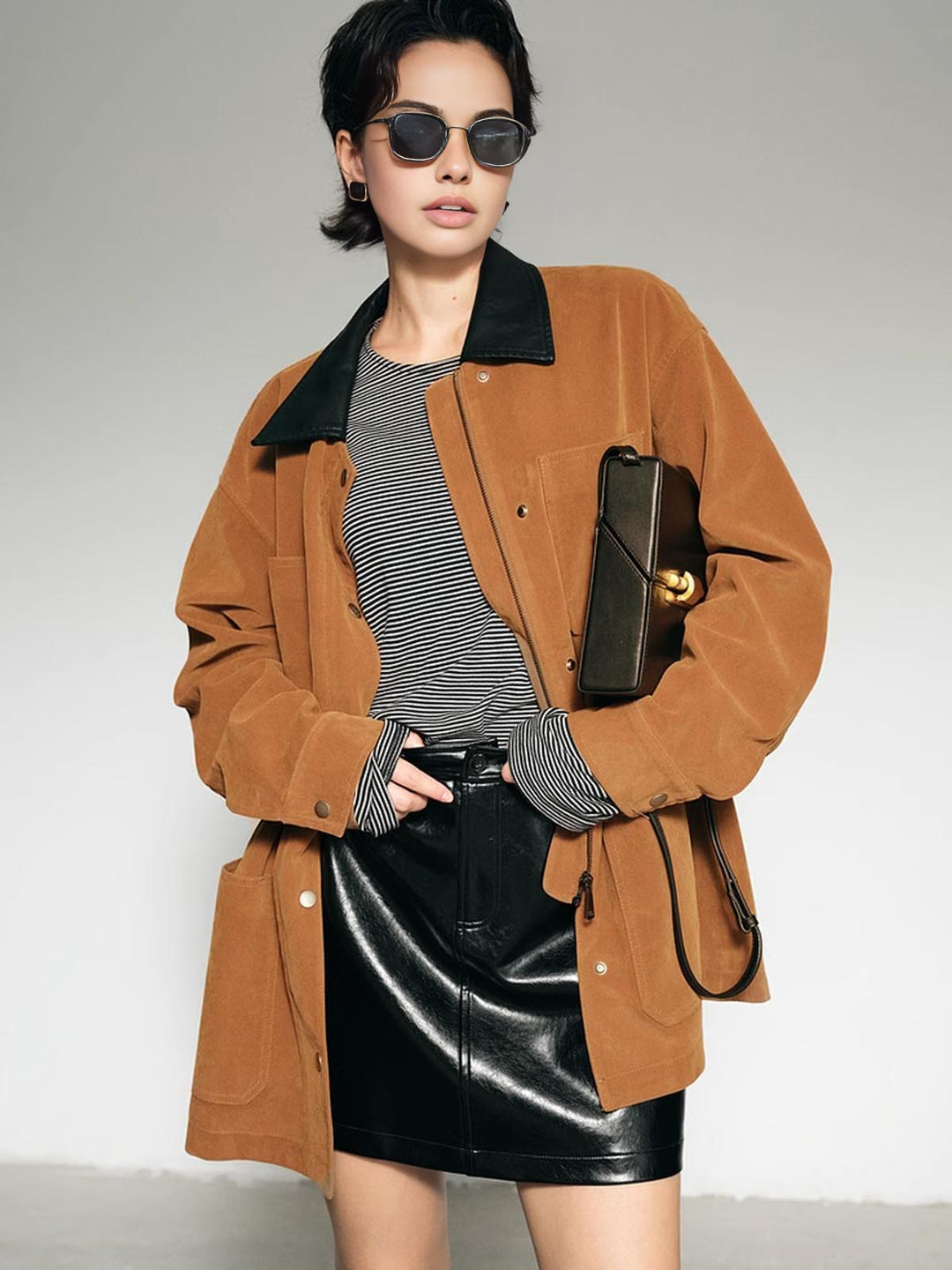 Collar oversized suede jacket