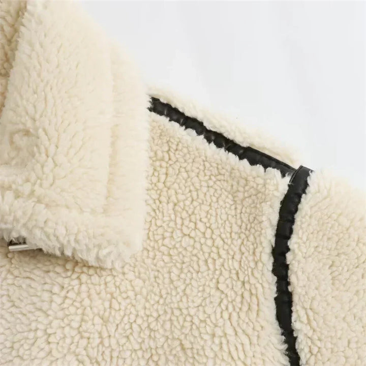 Warm &amp; soft Sherpa jacket with collar and zip for winter