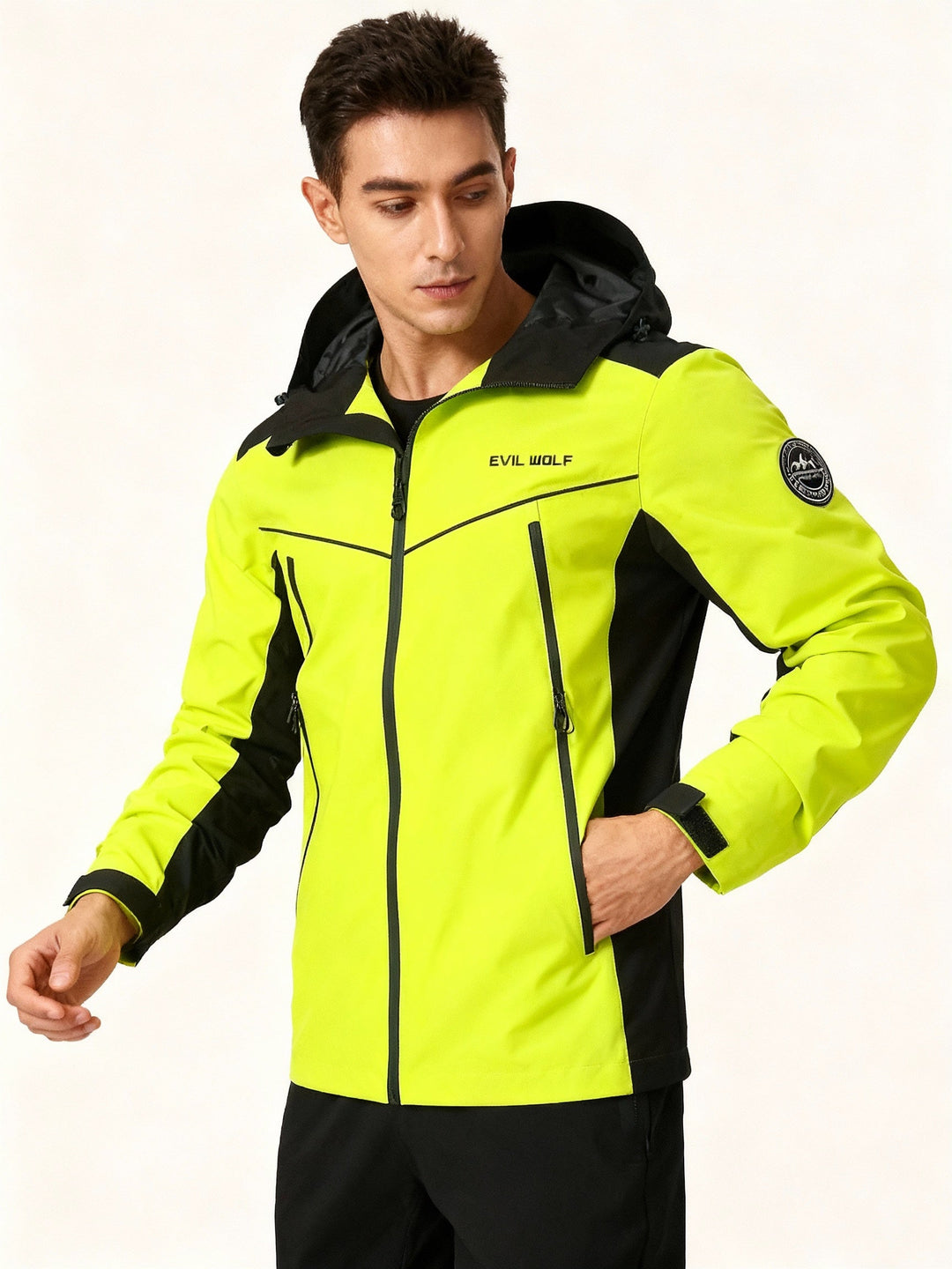 Jacket outdoor with Reflective design-water-resistant &amp; Sporty