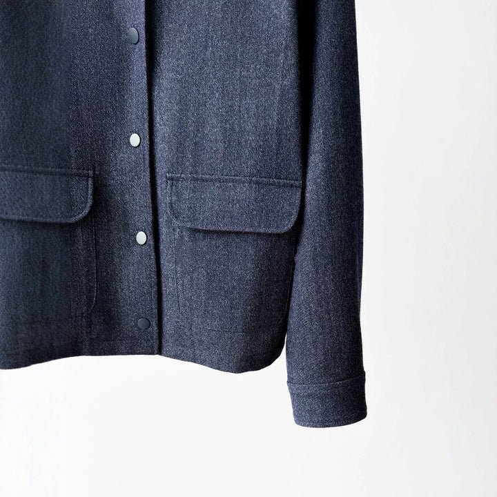 Women Fashion Jacket with Buttons and Practical Pockets