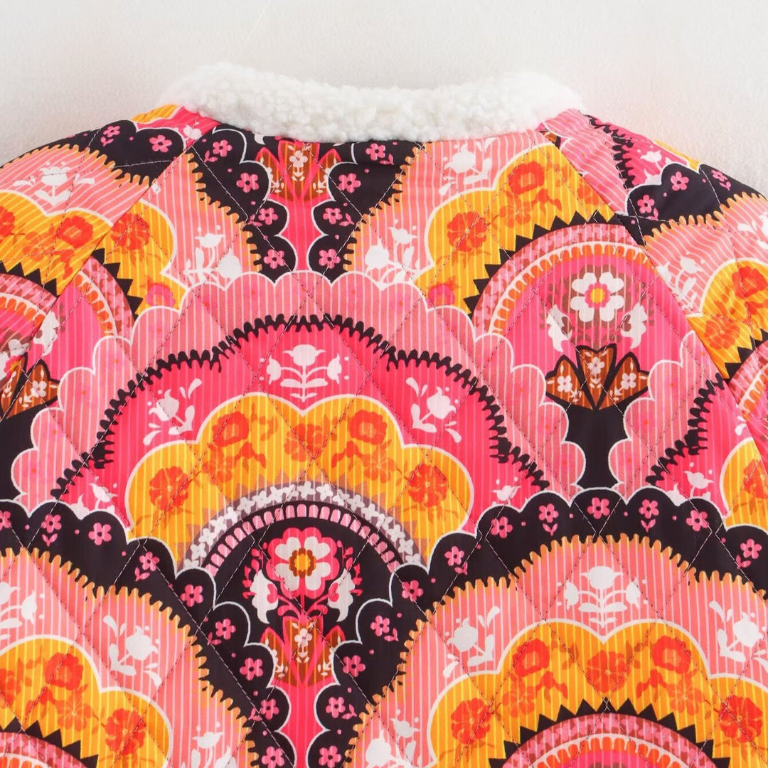 Women quilted jacket with teddy lining and retro-inspired allover print