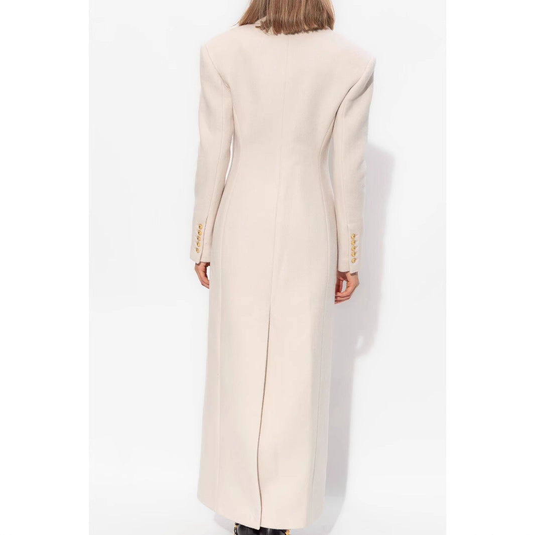 Women’s long-cut wool coat with tailored fit and golden buttons