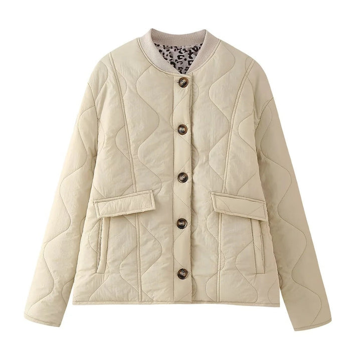 Women Padded Quilted Jacket in Boxy Cut with Round Neckline and Applied Pockets