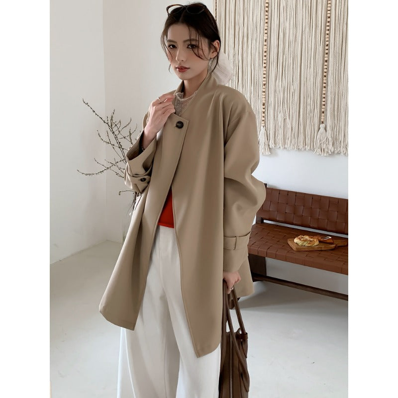 Ladies Short Oversized Coat with Tie Belt, Wide Flap Pockets and Casual Shoulder