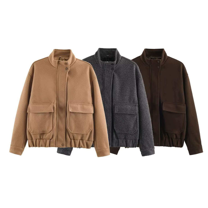Women’s short jacket made of wool blend in utility look with stand-up collar, flap pockets, and elastic hem