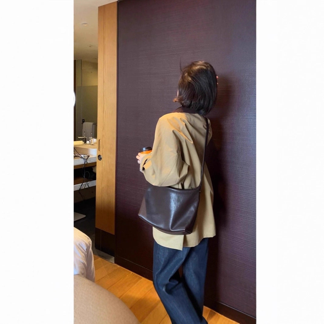 Womens Wide Short Jacket in Cabana Style with Contrast Collar