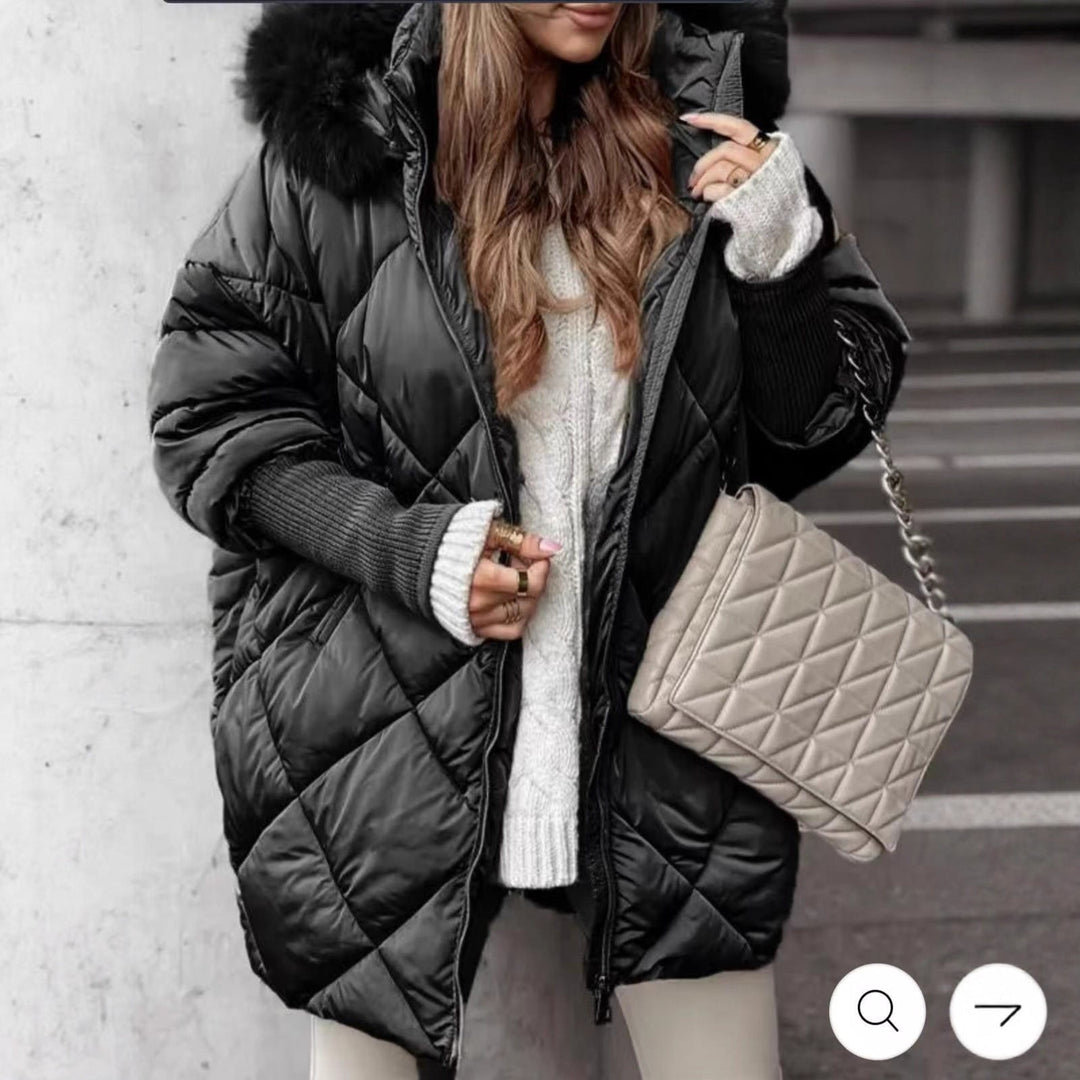 Women longer quilted winter parka with large hood and faux fur trim
