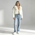 Women's short quilted cropped puffer jacket with voluminous faux fur collar