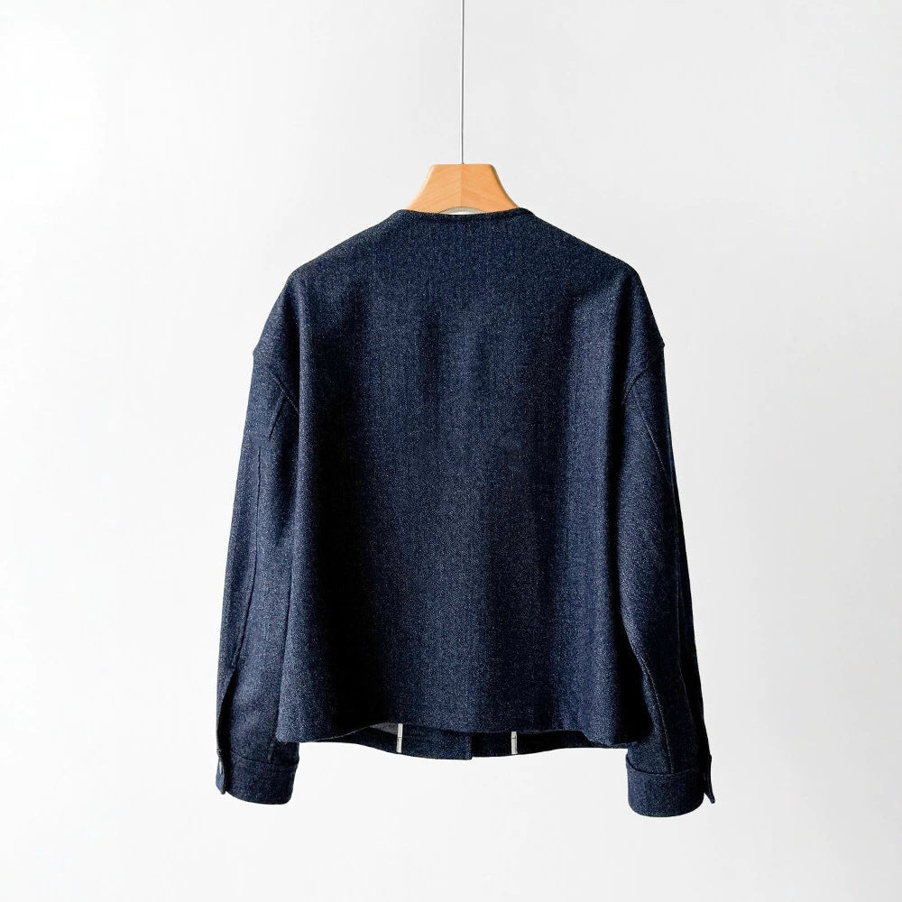 Women Fashion Jacket with Buttons and Practical Pockets