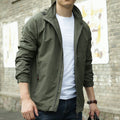 Men's lightweight water-repellent hooded jacket with zippered pockets and elastic cuffs