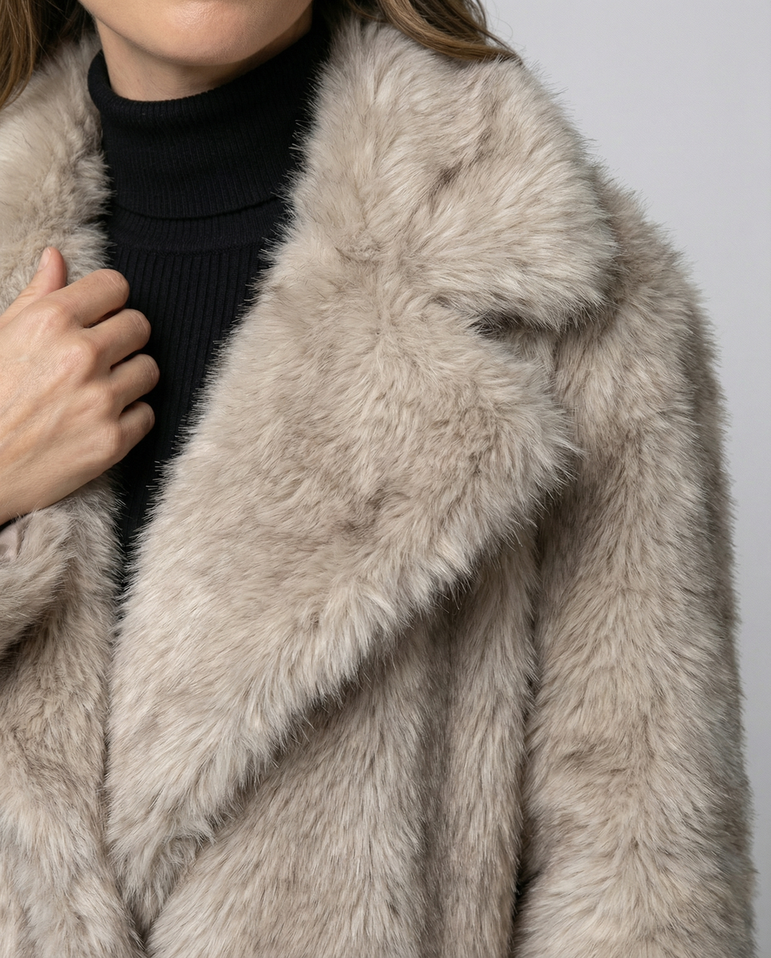 Luxurious Women&