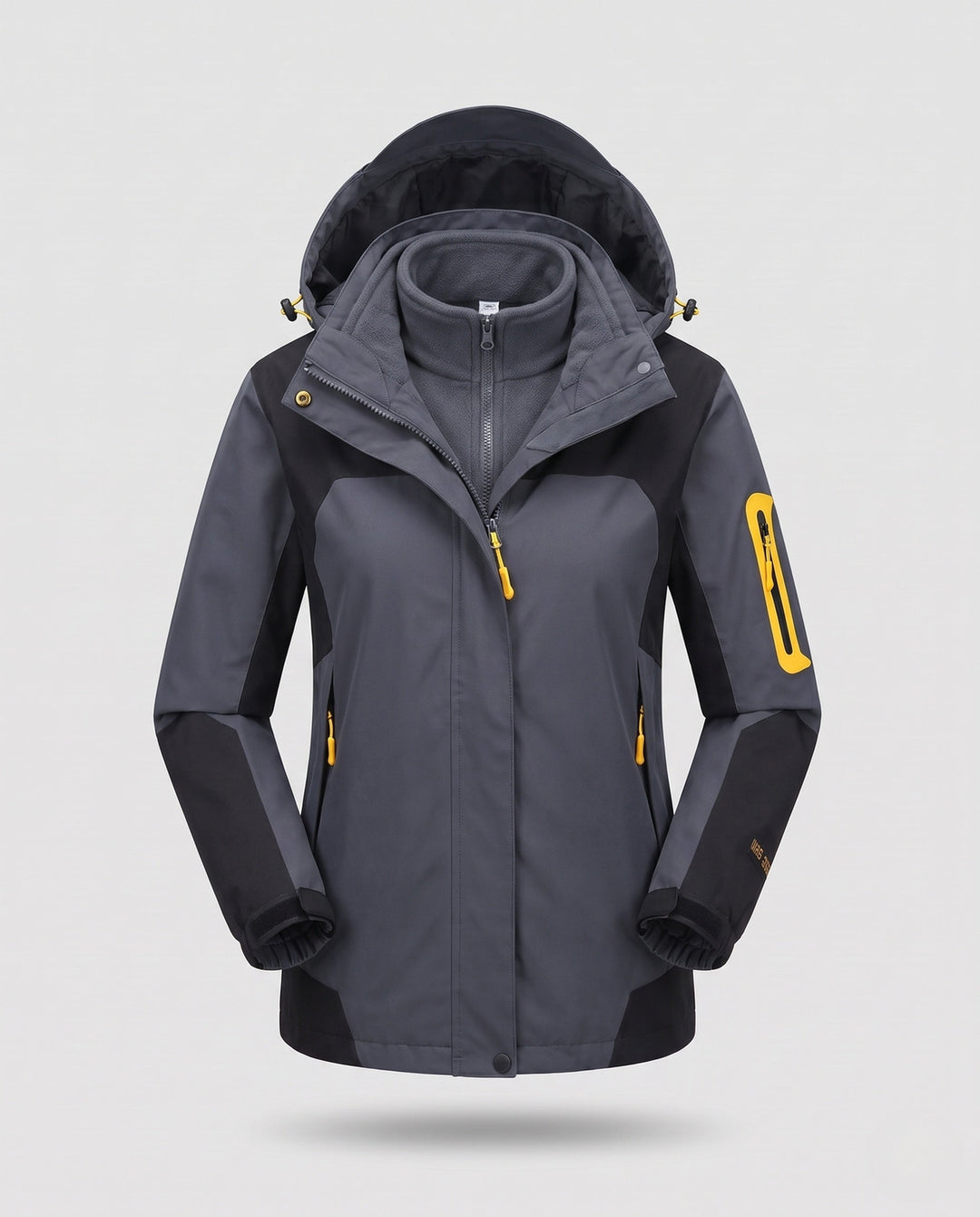 Ladies two-piece outdoor jacket with removable fleece inner jacket, wind and water-repellent softshell outer layer and hood