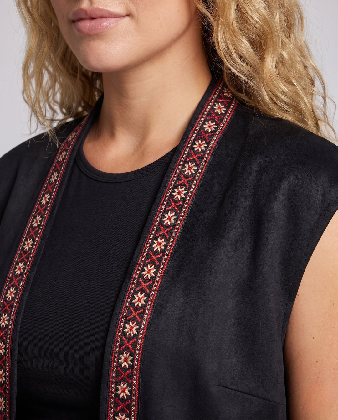 Ladies luxury vest with elaborate embroidery