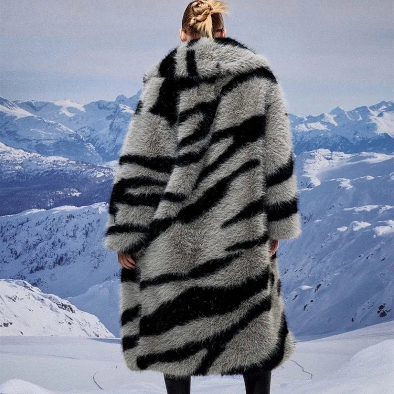 Long Fur coat Women&