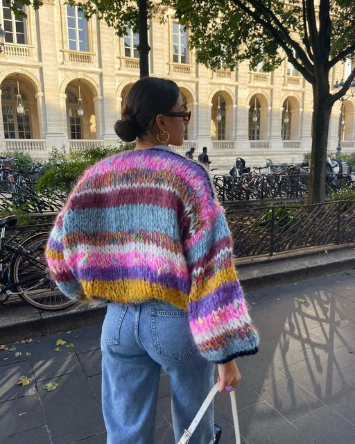 Open knitted jacket with Stripes