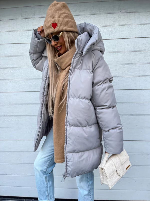 Elegant and lightweight Down jacket for women